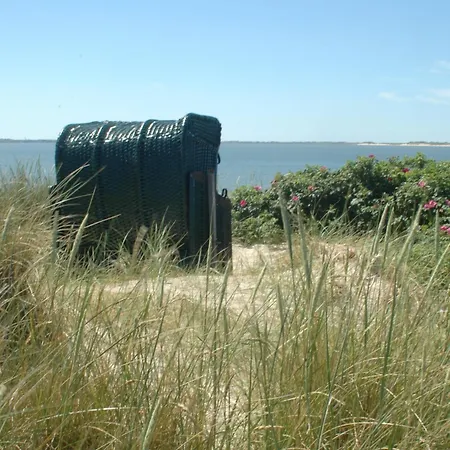 Haus Ruhewinkel, 1 Alkersum