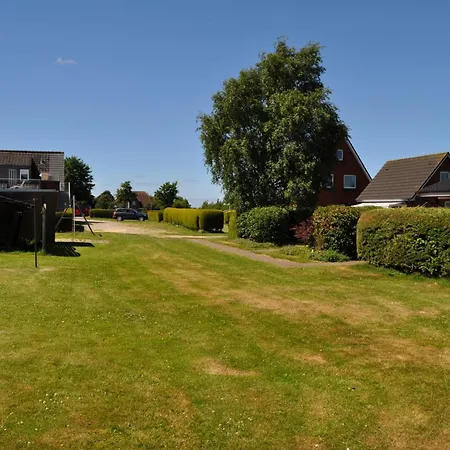 Haus Ruhewinkel, 1 * Alkersum